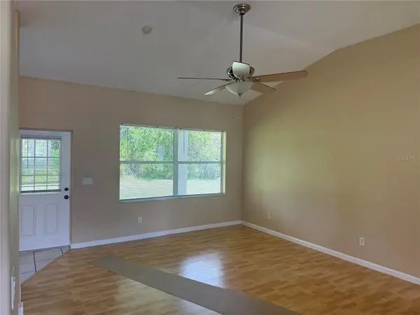 18 POINBURY DR, Palm Coast, FL 32164