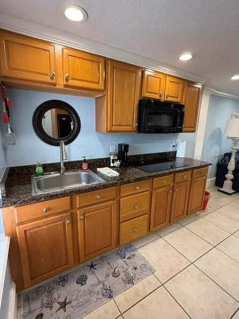 301 CENTRAL AVE S #Unit 11, Flagler Beach, FL 32136