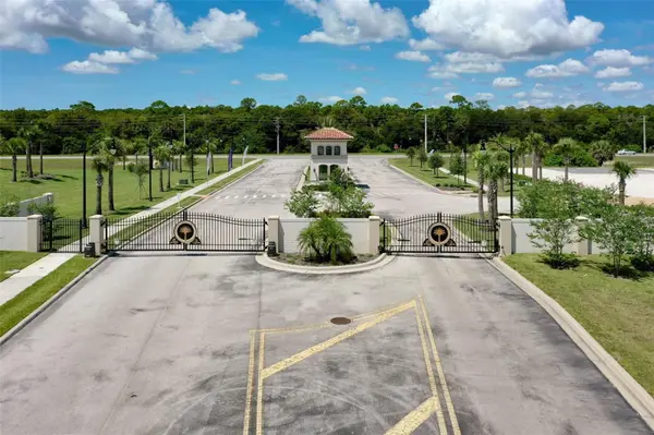 10 RIO VISTA DR, Palm Coast, FL 32137