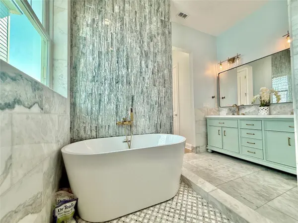 2718 SUNSET INLET DR, Flagler Beach, FL 32136