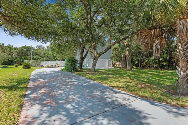 26 BEACHSIDE DR, Palm Coast, FL 32137