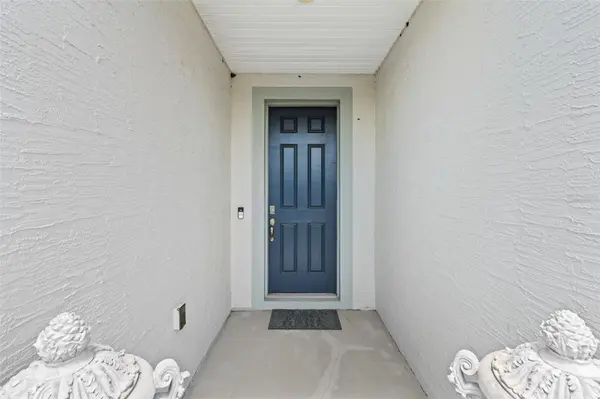 1 LYONS PL, Palm Coast, FL 32137