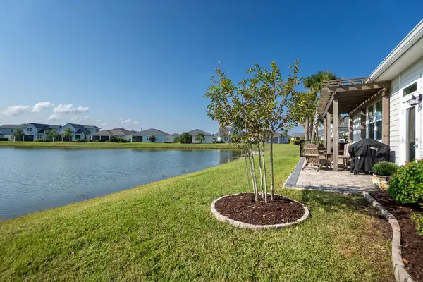 9 LOS LAGOS BLVD, Palm Coast, FL 32137