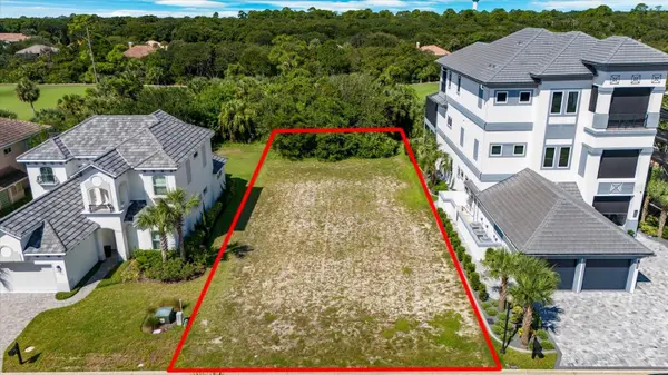 21 NORTHSHORE DR, Palm Coast, FL 32137