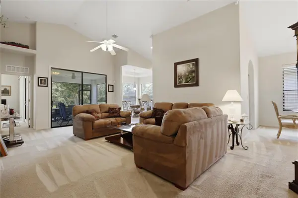 14 CROSSLINK CT, Palm Coast, FL 32137