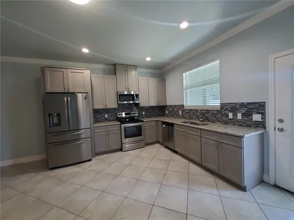 7 EMPIRE LN #B, Palm Coast, FL 32164