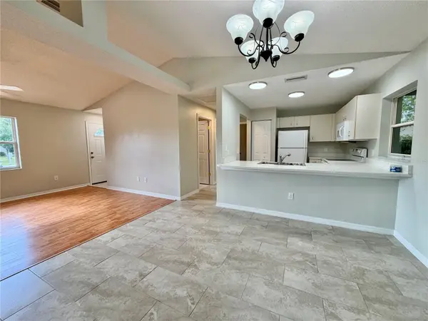 30 RIDLEY LN, Palm Coast, FL 32164
