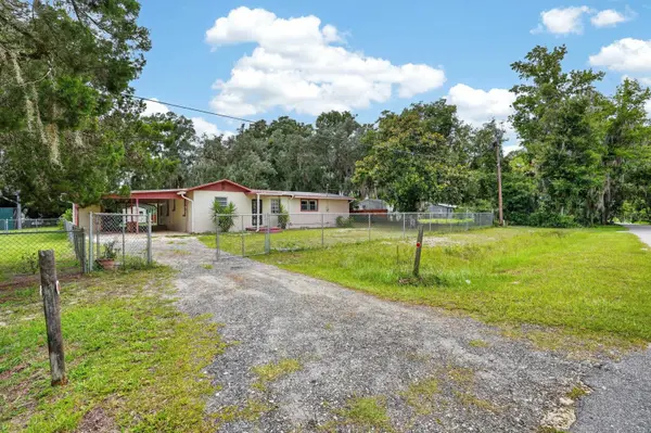 131 DUNN AVE, San Mateo, FL 32187