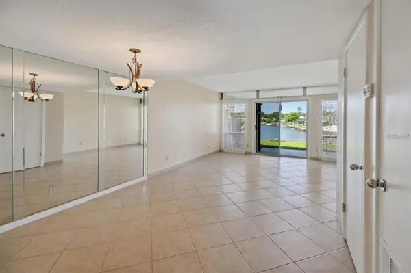 44 CLUBHOUSE DR #105, Palm Coast, FL 32137