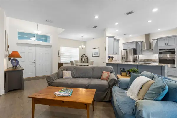 3 LEEDS PL, Palm Coast, FL 32137