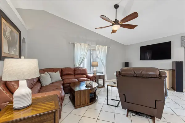 102 EASTWOOD DR, Palm Coast, FL 32164