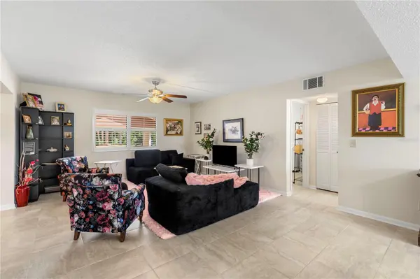 275 INDIGO DR #104, Daytona Beach, FL 32114