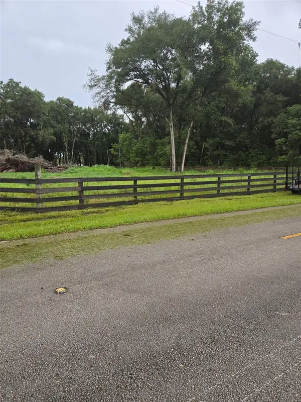 890 GRAND RONDO W, Crescent City, FL 32112
