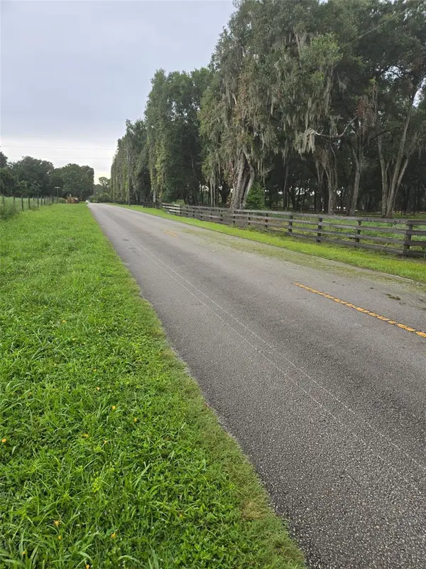 890 GRAND RONDO W, Crescent City, FL 32112