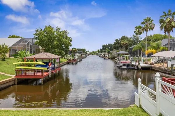 3 COCHRAN LN, Palm Coast, FL 32137
