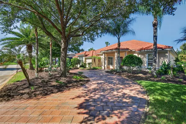 8 OLD OAK DR N, Palm Coast, FL 32137