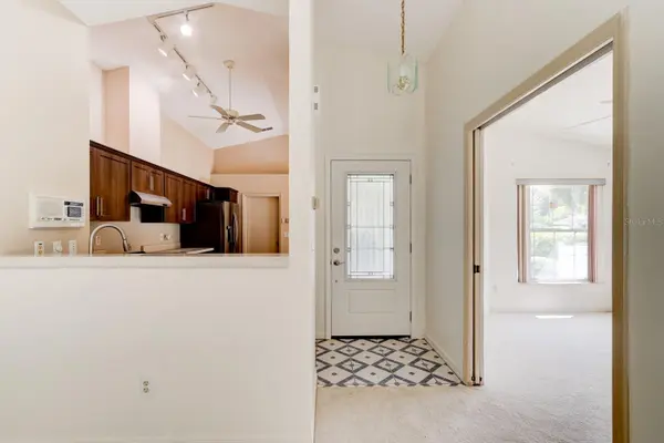 317 GLENBRIAR CIR, Daytona Beach, FL 32114