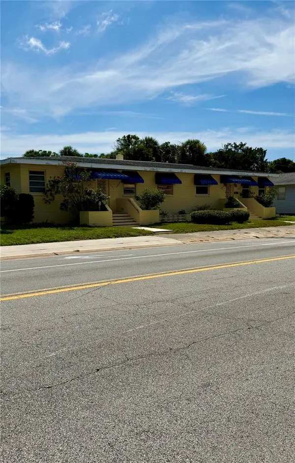 940 N HALIFAX DR, Ormond Beach, FL 32176
