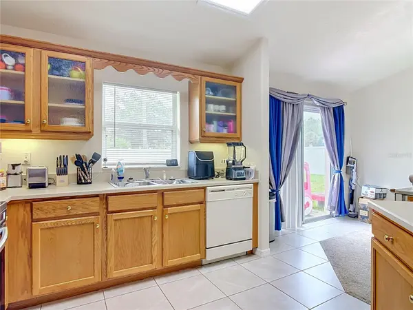8 BAINBRIDGE LN, Palm Coast, FL 32137