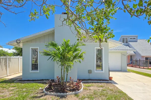 1956 N DAYTONA AVE, Flagler Beach, FL 32136