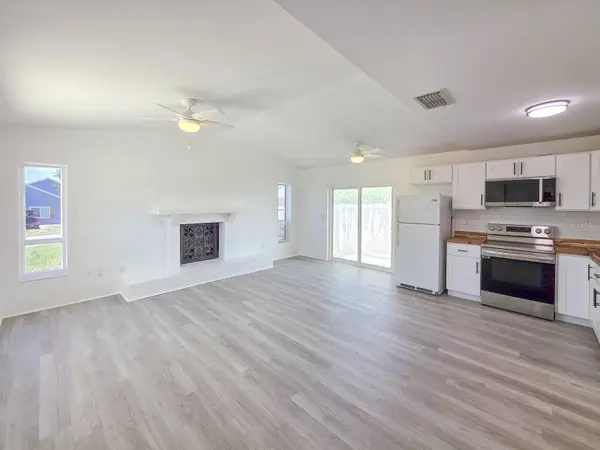 1956 N DAYTONA AVE, Flagler Beach, FL 32136