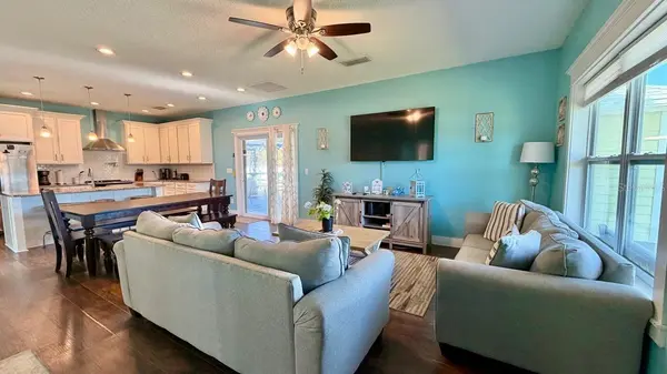 8 MOODY DR, Palm Coast, FL 32137