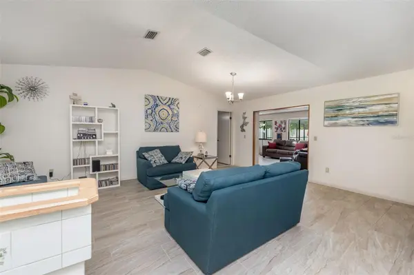 7 PERKINS LN, Palm Coast, FL 32164