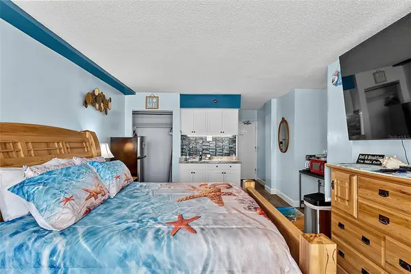 1909 S ATLANTIC AVE #424, Daytona Beach Shores, FL 32118