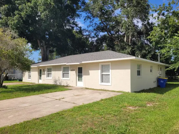 2225 INDIA PALM DR, Edgewater, FL 32141