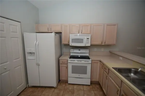 37 ETON LN #B, Palm Coast, FL 32164