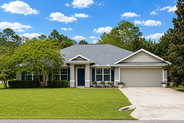 1 SLEEPING BEAUTY PL, Palm Coast, FL 32164