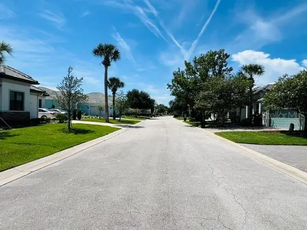 74 LONGVIEW WAY N, Palm Coast, FL 32137