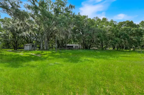 23449 THOMAS ALLEN RD, Howey In The Hills, FL 34737