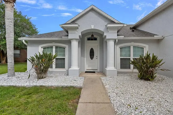 1018 GRAND RESERVE DR, Davenport, FL 33837