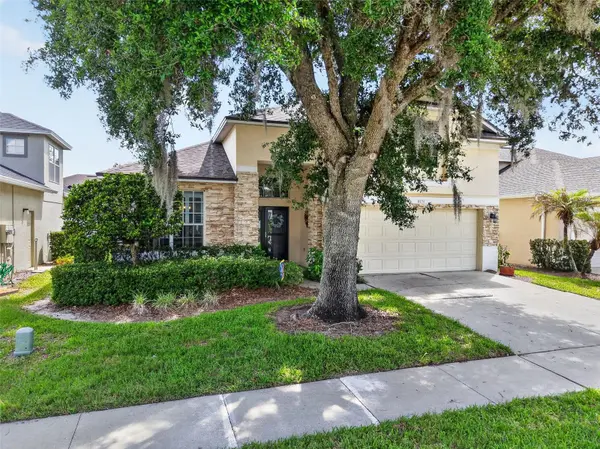 8051 SAINT JAMES WAY, Mount Dora, FL 32757