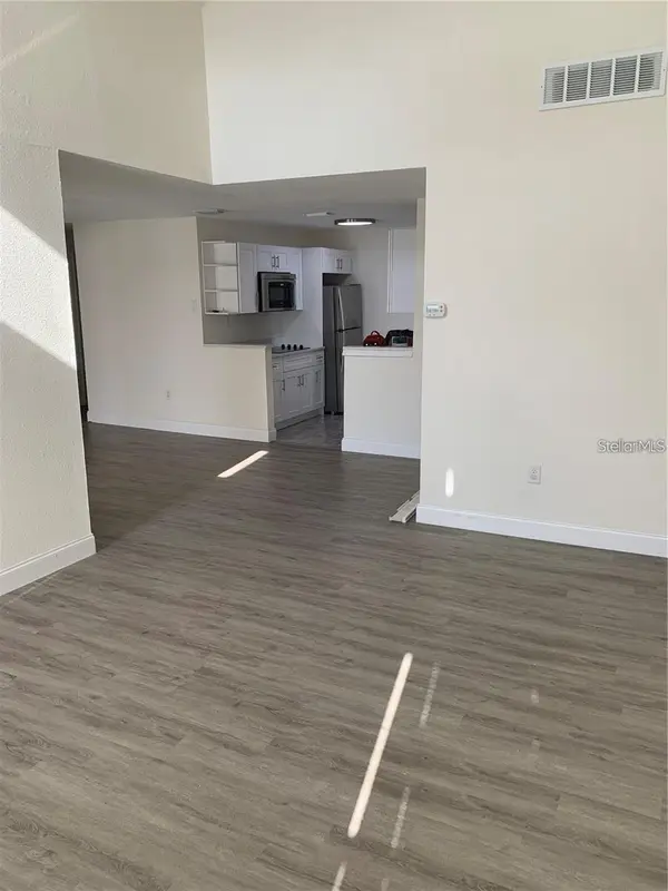 17202 SANDALWOOD DR #202, Wildwood, FL 34785
