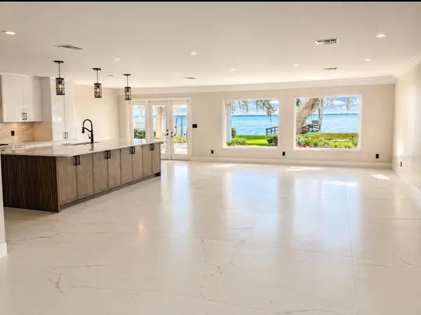 1341 W LAKESHORE DR, Clermont, FL 34711