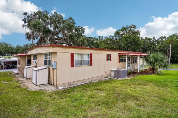 29 HARBOR OAKS DR, Fruitland Park, FL 34731