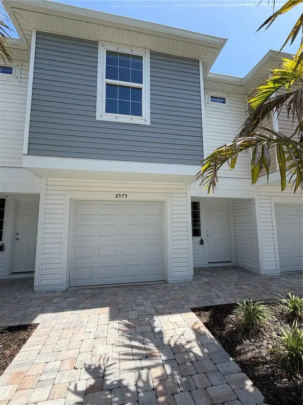 2575 6TH AVENUE DR E, Bradenton, FL 34208