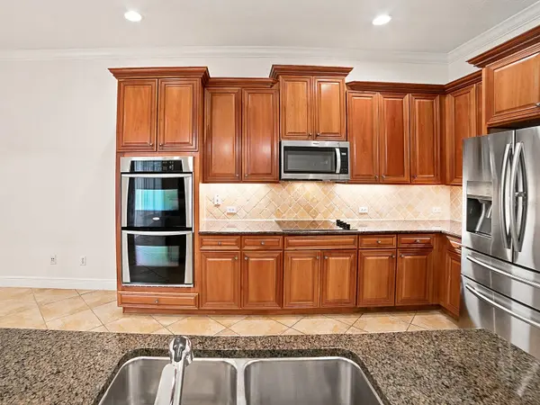 1404 CARING CT, Maitland, FL 32751