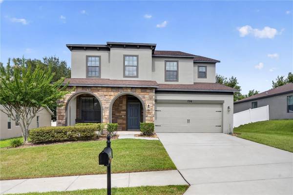 736 WOODS LANDING DR, Minneola, FL 34715