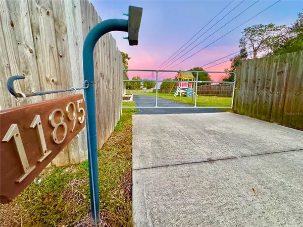 11895 N BEARL TER, Dunnellon, FL 34433