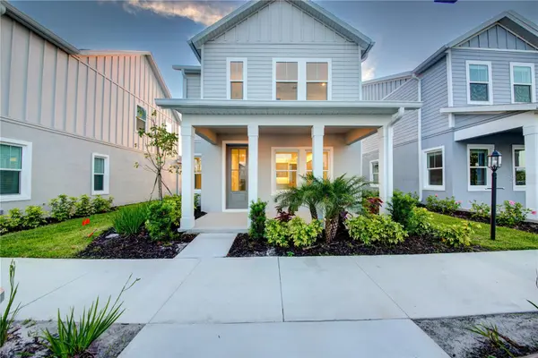 9085 CORMACK LN, Lakewood Ranch, FL 34240