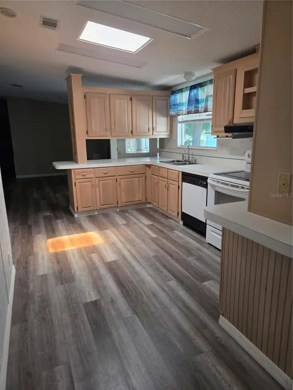 3224 MANATEE RD, Tavares, FL 32778