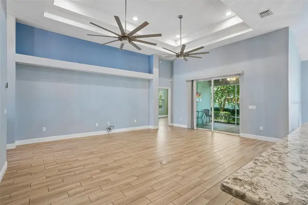 10339 ADDISON SHORE WAY, Oxford, FL 34484