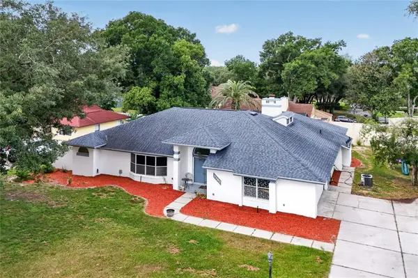 33913 SABAL WAY, Leesburg, FL 34788