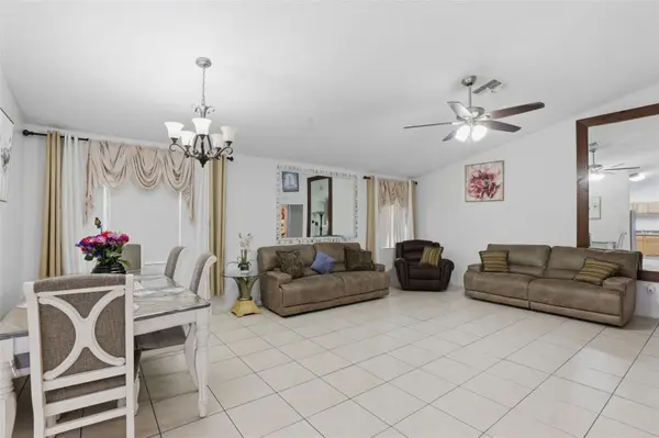 1911 S GADSEN BLVD, Orlando, FL 32812