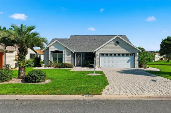 1260 GRANADA CT, Lady Lake, FL 32159