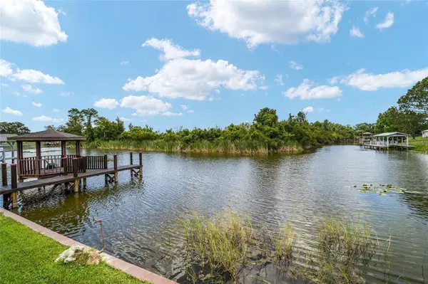 5330 KINGS CT, Fruitland Park, FL 34731