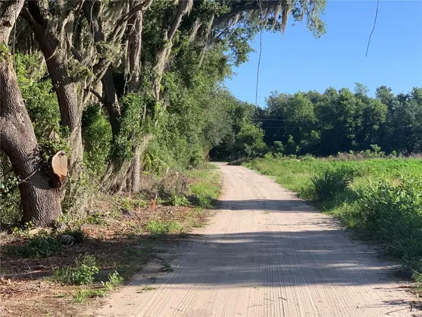 27551 JACKSON CT, Okahumpka, FL 34762